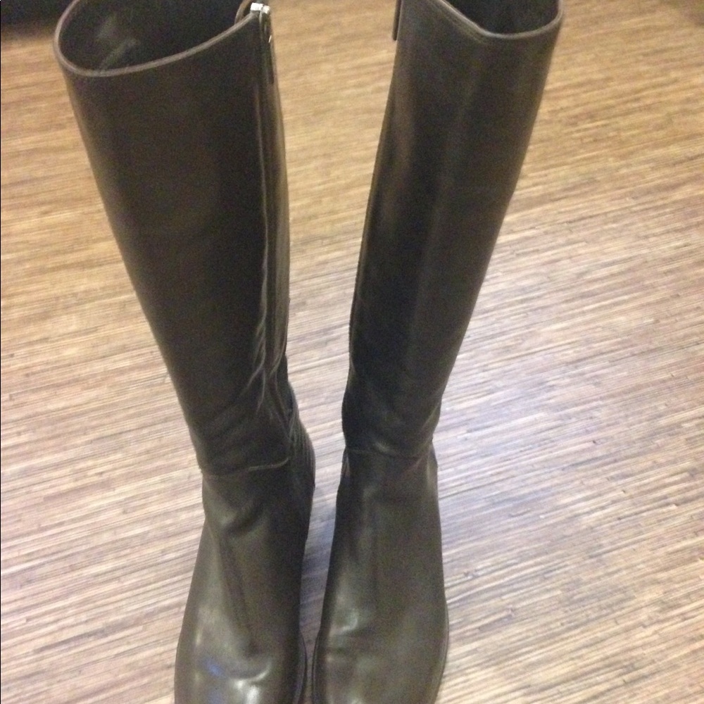 Aquatalia Boots. Black/Brown. Leather